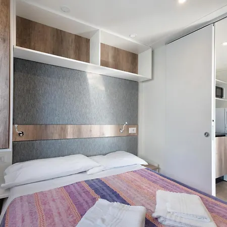 Dkamping Village Сasa de vacaciones Ispra